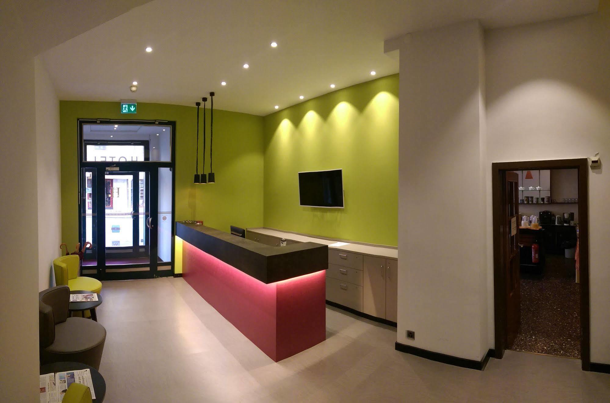 Hotel Montana Cenevre Dış mekan fotoğraf